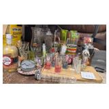 J2 - MIXED LOT OF GLASSWARE, BOTTLE )L271)