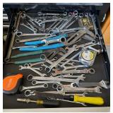 J2 - MIXED LOT OF HAND TOOLS (G156)