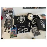J2 - MIXED LOT OF RAIDERS COLLECTIBLES (L251)