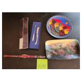 J2 - MIXED LOT OF VINTAGE COLLECTIBLES (F190)