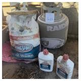 J2 - PROPANE TANKS, CHARCOAL & STARTER (G28)