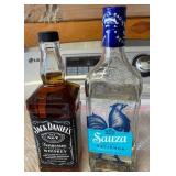 J2 - LOT OF TWO BOTTLES (G126)
