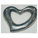 A LARGE STERLING SILVER BROCH 22.40GRS