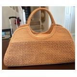 N1 - WOVEN STRAW HANDBAG (A233)