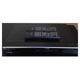 S1 - TOSHIBA DVD PLAYER WITH REMOTES (L60)