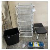 513 - LOT OF WIRE BASKETS & STEP STOOLS (N37)