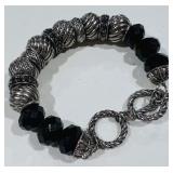 BLACK BEADS TOGGLE BRACELET