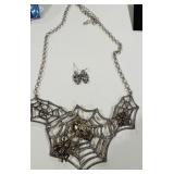 GOTHIC STYLE SPIDER WEB NECKLACE AND EARRINGS