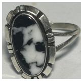 STERLING SILVER SIZE 6 RING 2.10GRS