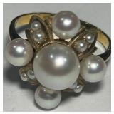 18KT GOLD SIZE 8 PEARL RING 4.10GRS