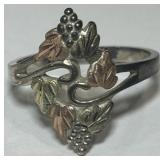 STERLING SILVER/10KT GOLD SIZE 9RING 4.30GRS