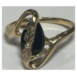 10KT GOLD SIZE 7 ONYX RING 2.60GRS