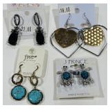 H- LOT OF COSTUME EARRINGS