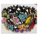 H- VINTAGE BANGLE BRACELET
