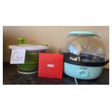J2 - SALAD SPINNER, POPCORN MAKER (G12)
