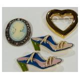 VINTAGE BROOCHES
