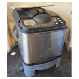 J2 - WOLFGANG PUCK ELECTRONIC DEEP FRYER (G15)