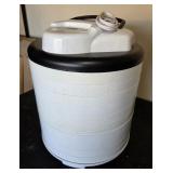 J2 - NESCO DIGITAL DEHYDRATOR (G30)