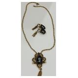 VINTAGE DARK GLASS CAMEO NECKLACE & EARRINGS