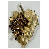 VINTAGE BROOCH