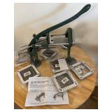 J2 - COMMERCIAL-GRADE MANUAL FRENCH FRY CUTTER