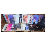 J2 - MIXED LOT OF VINYL RECORDS (E30)