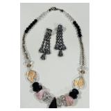 VTG BEADED NECKLACE AND EARRINGS