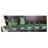 M - MAJOLICA CABBAGE-LEAF CERAMIC SET (L43)