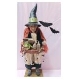 548 - BETHANY LOWE BREWHILDA PEDDLER WITCH (B20)