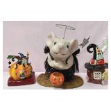 548 - LOT OF THREE HALLOWEEN FIGURINES (B61)