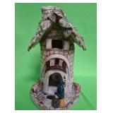 548 - CERAMIC GNOME COTTAGE (A99)