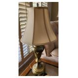 502 - TABLE LAMP WITH SHADE