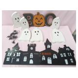 548 - MIXED LOT OF HALLOWEEN DECORATIONS (B100)
