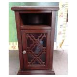 43 - SOLID WOOD SIDE TABLE W/ ELECTRIC CAPABILITY