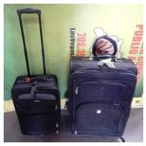 257 - TWO PIECE LUGGAGE SET IN GREAT CONDITION