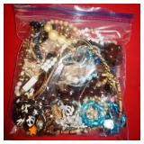 N - 2LBS OF ESTATE COSTUME JEWELRY B