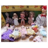 714 - COLLECTIBLE DOLLS & PATRIOTIC EAGLE