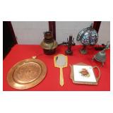 N - MIXED LOT W/ TIFFANYSTYLE LAMP