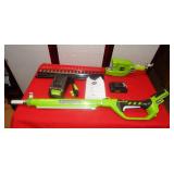 299 - GREEN WORKS POLE HEDGE TRIMMER
