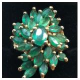 H109 14KT YELLOW GOLD EMERALD RING 8.1GRS