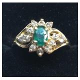H111 14KT YELLOW GOLD EMERALD AND DIAMOND RING