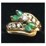 H121 14KT YELLOW GOLD EMERALD AND DIAMOND RING