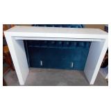 43 - WHITE SIDE TABLE