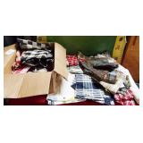 43 - NEW WMC PARK DESIGNS BOX OF TABLE LINEN