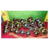 43 - NEW WMC DECORATIVE BALLS