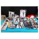 11 - BIGGER LOT OF HALLOWEEN COSTUMES