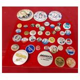11 - LOT OF VINTAGE POLITICAL CAMPAIGN PINS