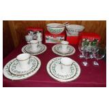 11 - LENOX CHRISTMAS DISHES & CUPS