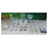 42 - MIXED GLASS & CRYSTAL LOT