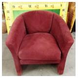 11 - COMFY SPACE SAVING TV CHAIR